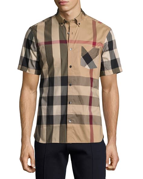 short sleeve men burberry t shirt|burberry gray short sleeve shirt.